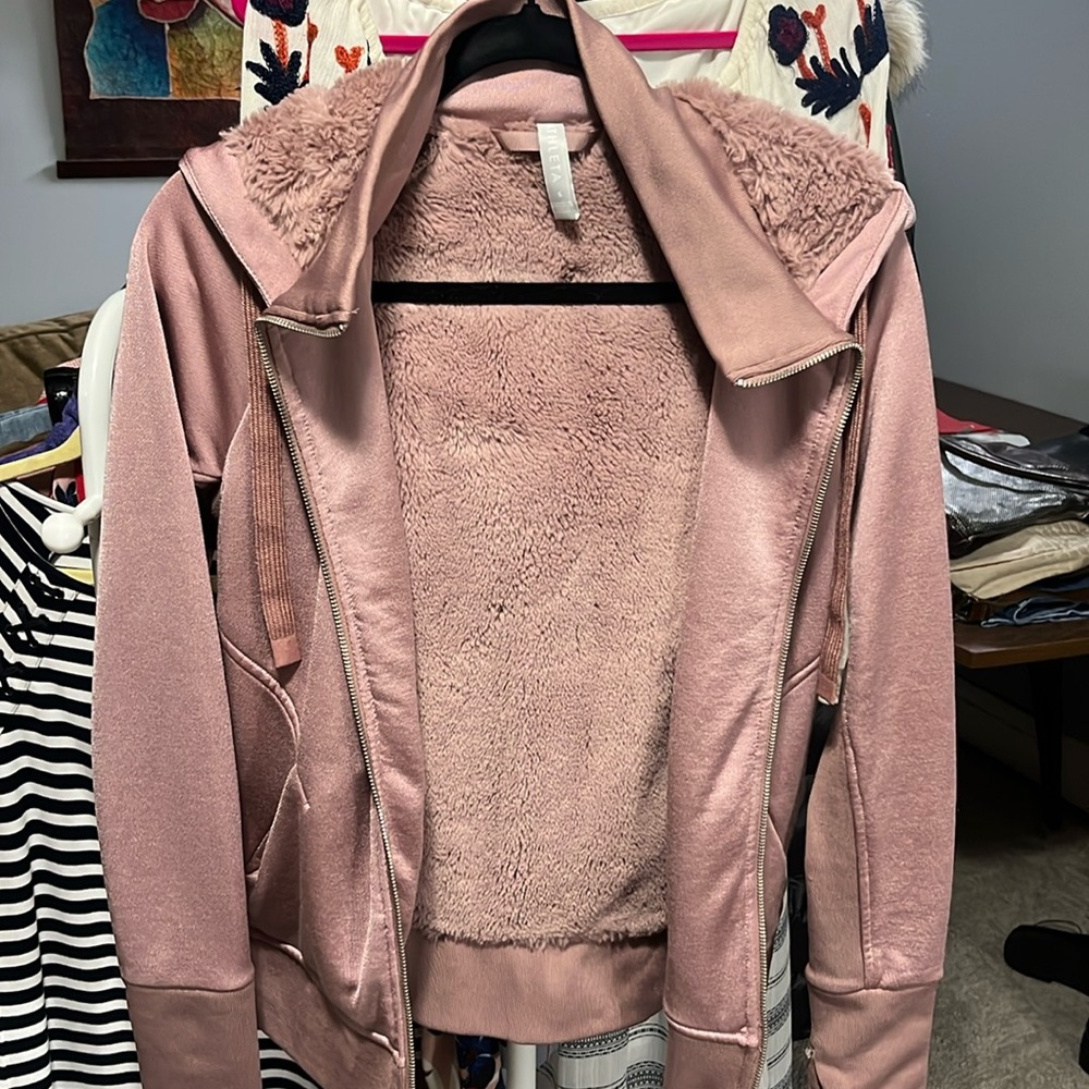Athleta Triumph fur lined zip up